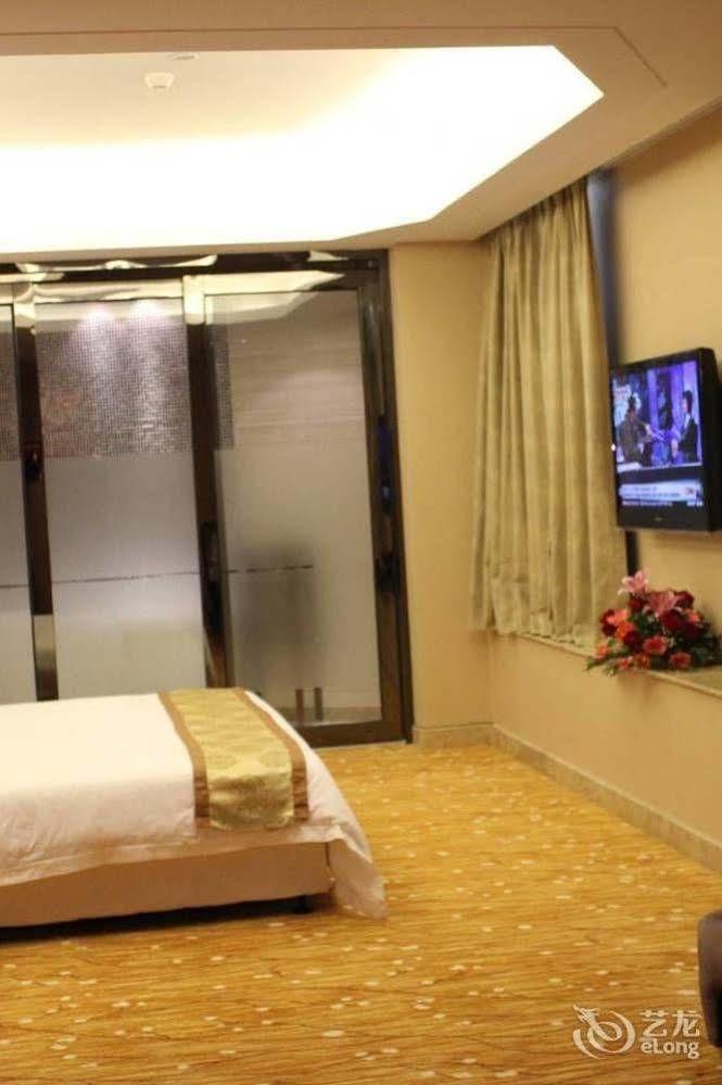 Jun Hao Hotel Dongguan  Exterior photo